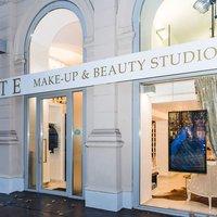 Außenansicht Make-up & Beauty Studio Artiste